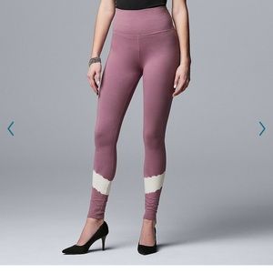 Simply Vera Vera Wang Leggings 🤍💜